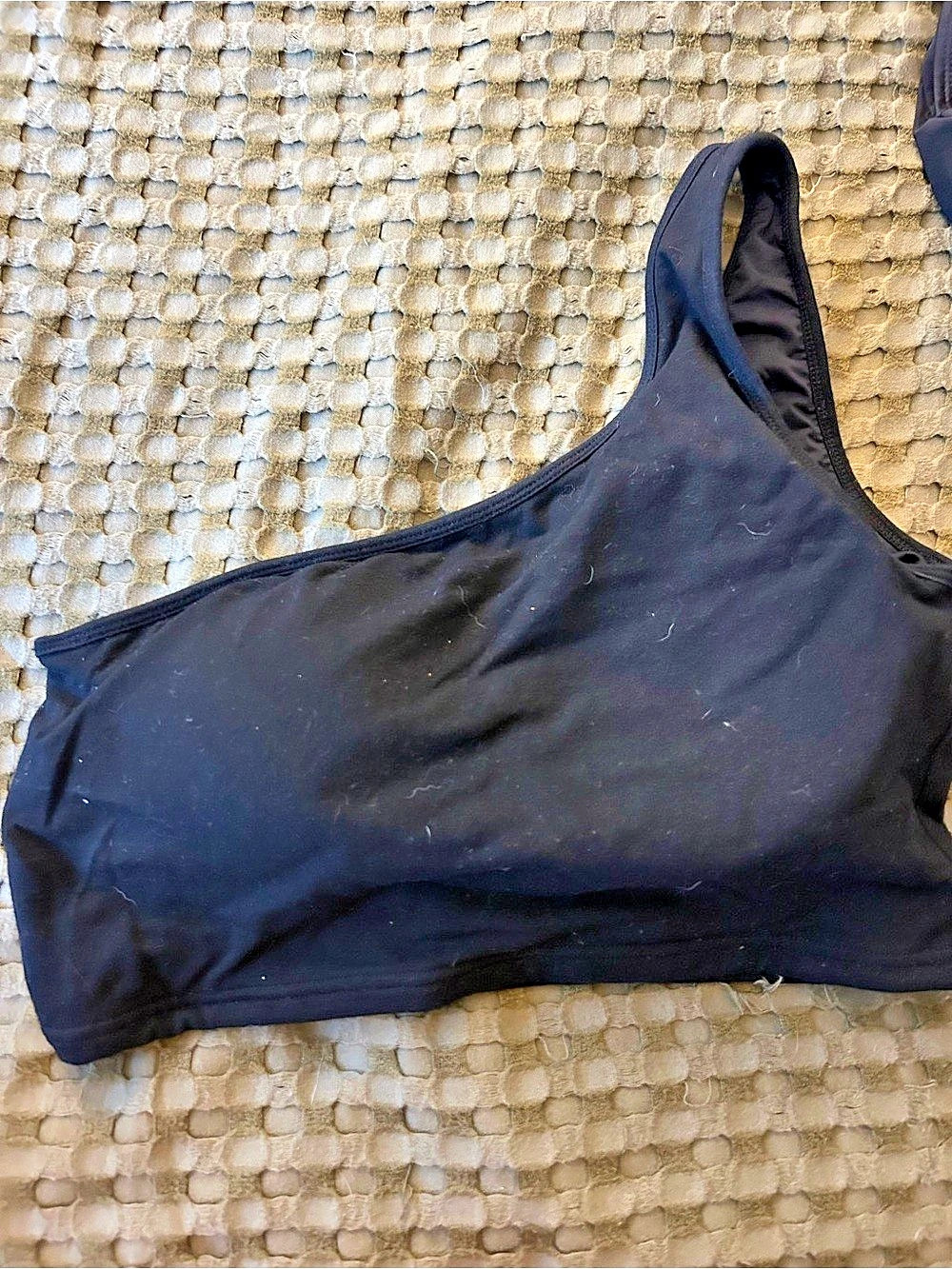Black Sports Bra
